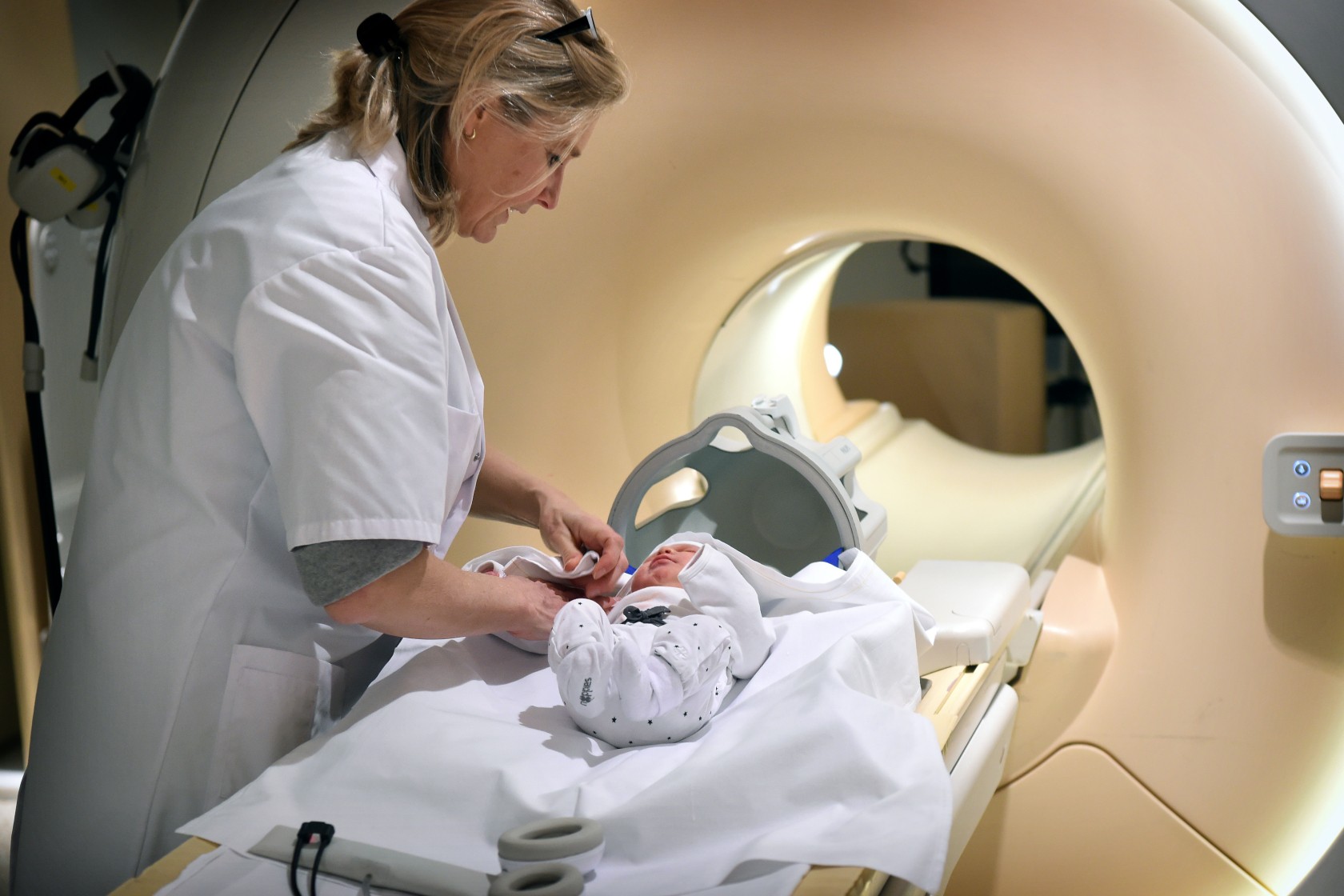 8073_Manon Benders - Baby - MRI - Neonatologie .jpg